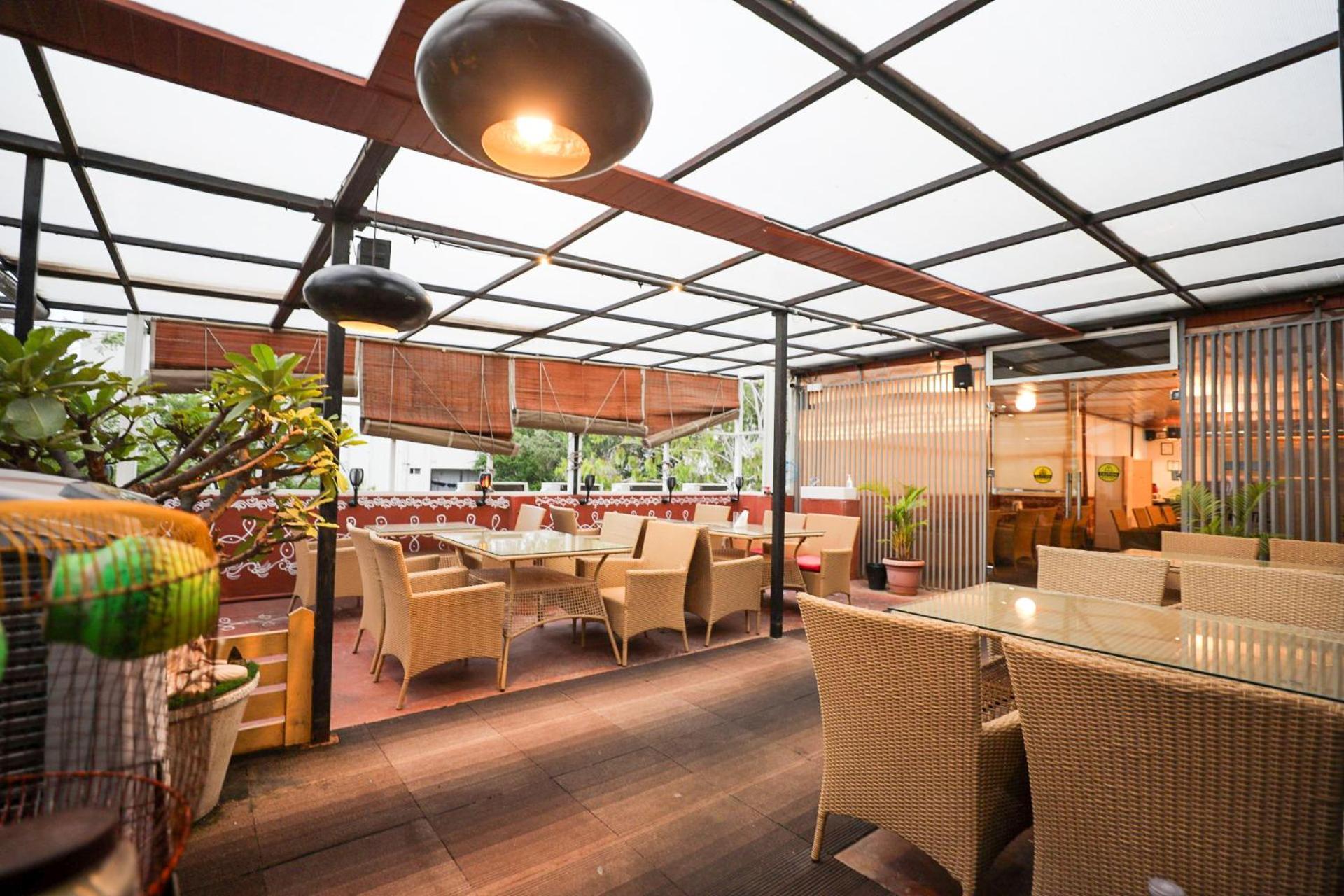 Hotel White Fields Hitec City, Hyderabad Ngoại thất bức ảnh