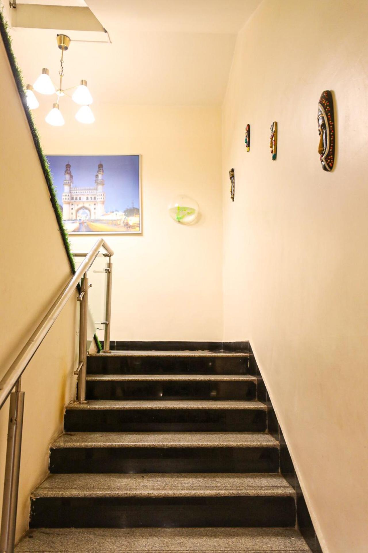 Hotel White Fields Hitec City, Hyderabad Ngoại thất bức ảnh