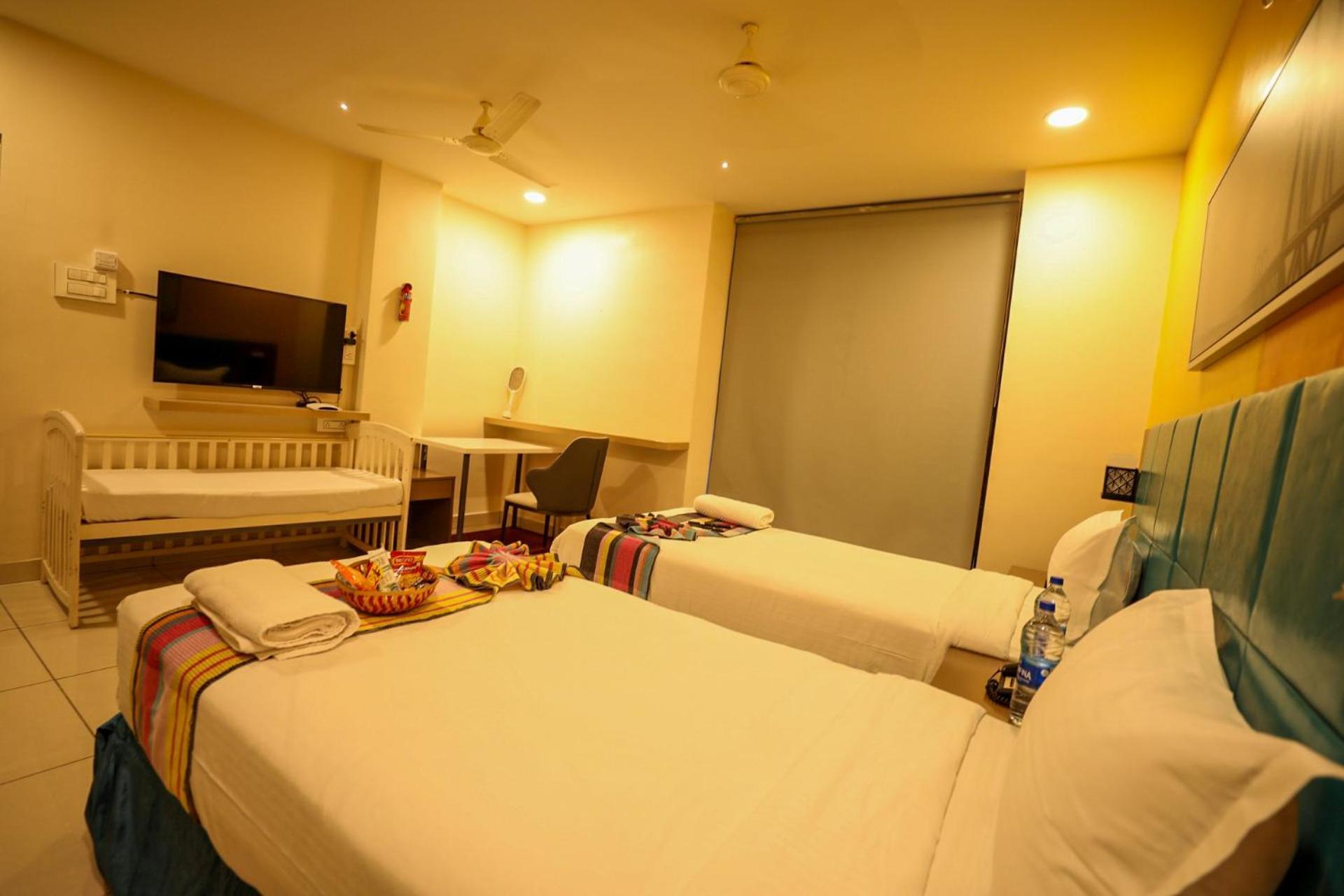 Hotel White Fields Hitec City, Hyderabad Ngoại thất bức ảnh
